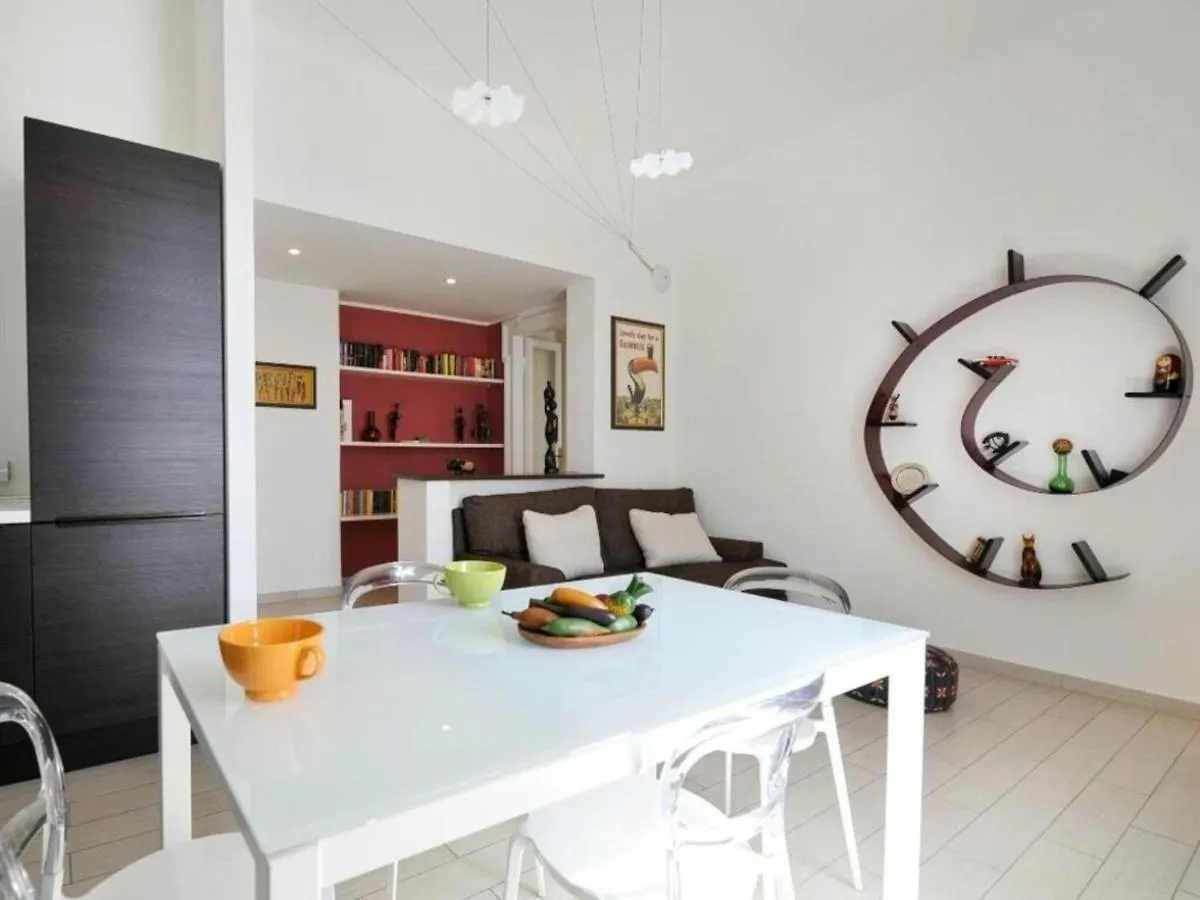 Apartment Garigliano By Halldis Milan